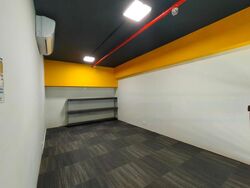 Centro Bianco (D19), Factory #455703131